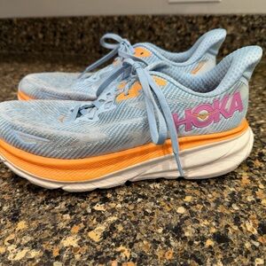 Hoka Light Blue and Orange Women's Running Shoes with Pink Logo ladies 7.5